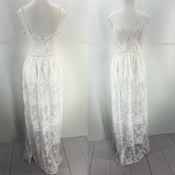 NWOT LACED CROCHET DRESS SIZE SMALL - Picture 13 of 17